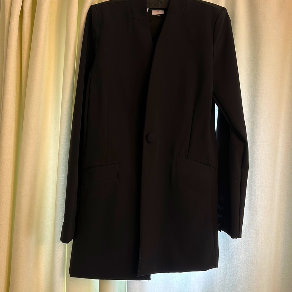 Cabi Black blazer
